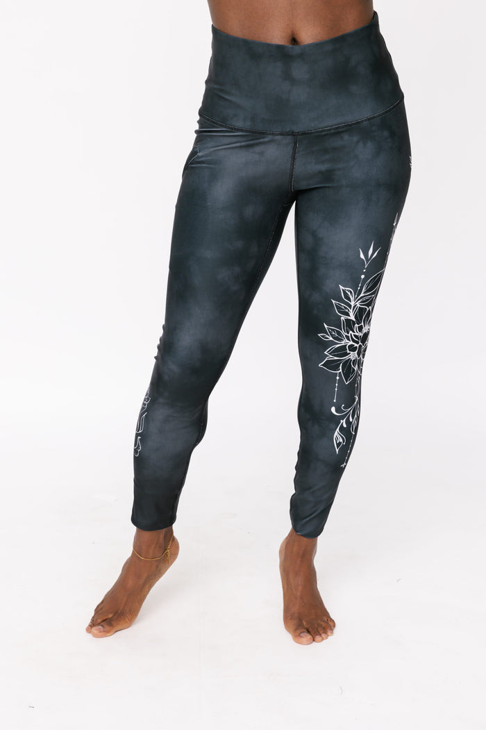 Lotus Moon Luxe Pocket Legging
