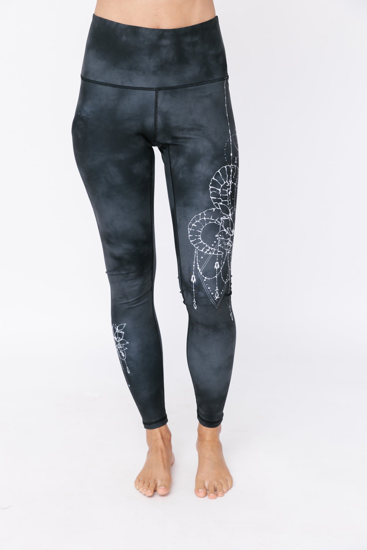 Celestial Ram Black Tye Pocket Legging