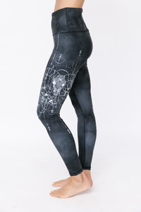 Celestial Ram Black Tye Pocket Legging