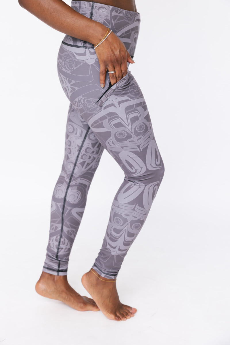 Eagle Frog  Midnight Plum Luxe Pocket Leggings