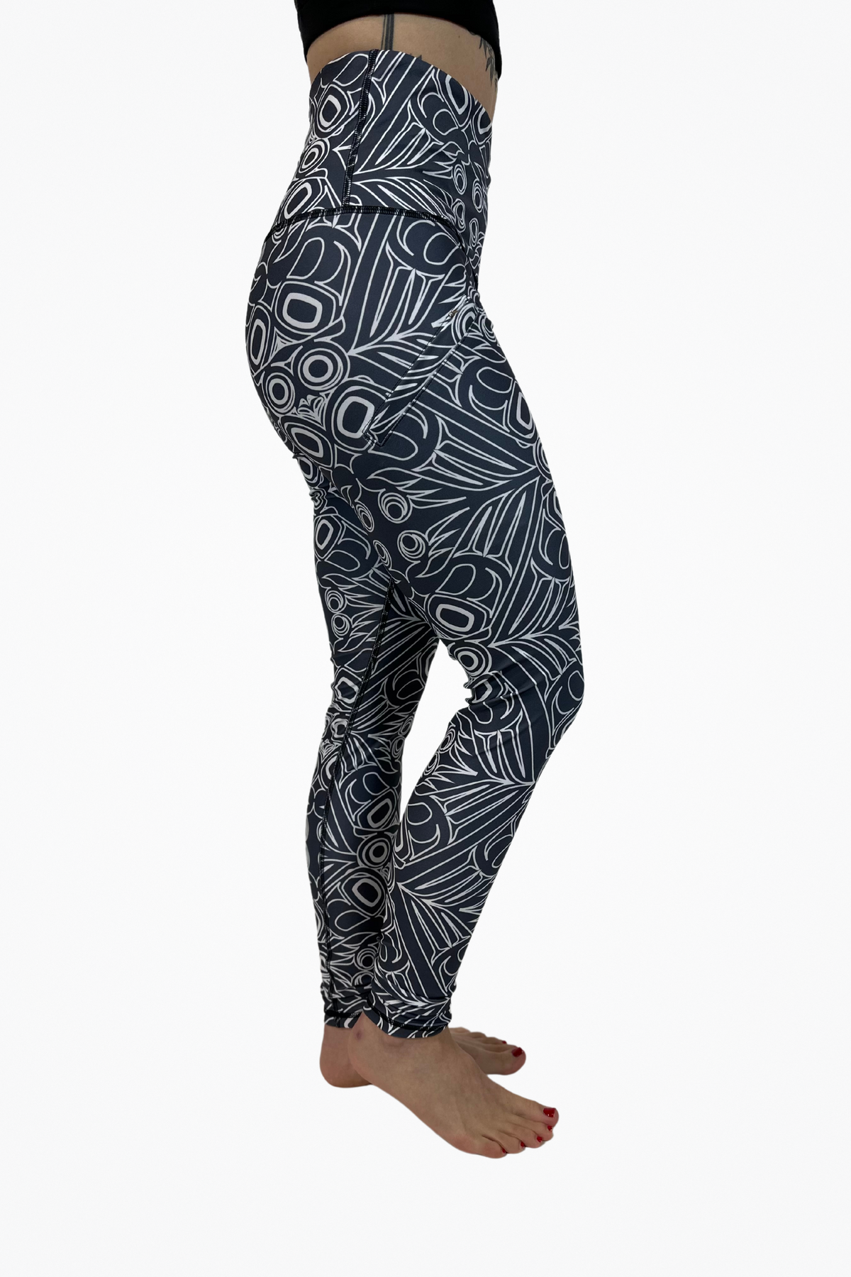 Snowy Owl Graphite Luxe Pocket Leggings