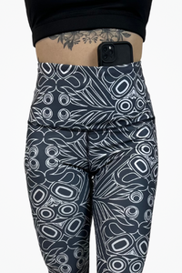 Snowy Owl Graphite Luxe Pocket Leggings