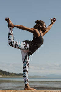 Wolf and Moon White Legging - No•Mi•No•U