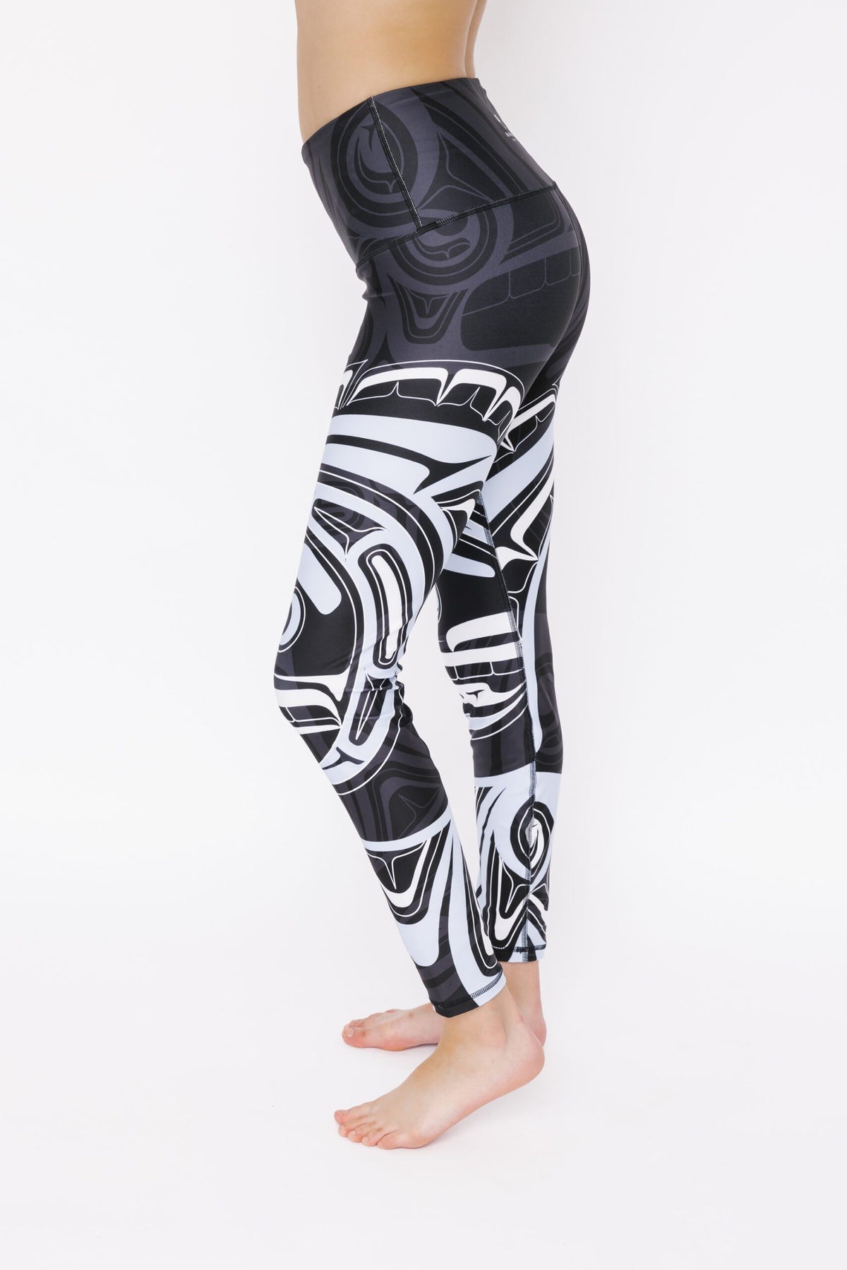 Wolf and Moon Black Legging