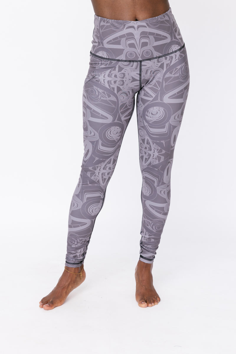 Eagle Frog  Midnight Plum Luxe Pocket Leggings